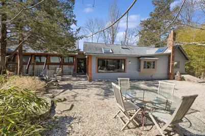 1 Burkeshire Drive, Sag Harbor, NY 11963 - Photo 27