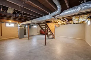 289 Jefferson, Mastic Beach, NY 11951 - Photo 23