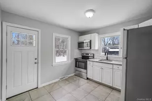 289 Jefferson, Mastic Beach, NY 11951 - Photo 9