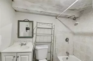 208 Charter Oaks Ave, Brentwood, NY 11717 - Photo 11