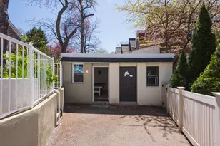 360 W 262nd St, Bronx, NY 10471 - Photo 27