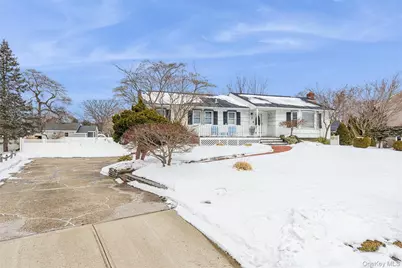 9 Almike Drive, Centereach, NY 11720 - Photo 3