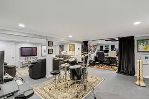 9 Almike Dr, Centereach, NY 11720 - Photo 23