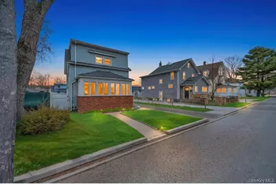 15 Mirin Avenue, Roosevelt, NY 11575 - Photo 5