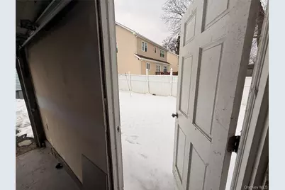 15 Mirin Avenue, Roosevelt, NY 11575 - Photo 29