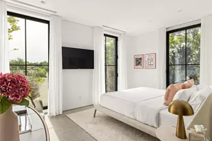 2 "A" W Water St, Sag Harbor, NY 11963 - Photo 27