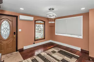 524 Jerusalem Ave, Hicksville, NY 11801 - Photo 5