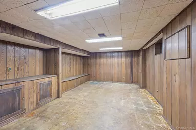 3 Saratoga Street, Commack, NY 11725 - Photo 23