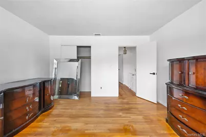 3 Saratoga Street, Commack, NY 11725 - Photo 5