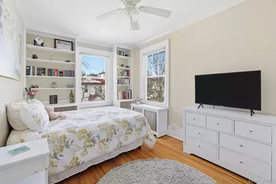 32 Brookside Place, New Rochelle, NY 10801 - Photo 17