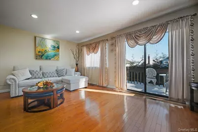 1790 Front Street #21, East Meadow, NY 11554 - Photo 19