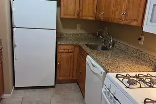 2 Consulate Dr, Eastchester, NY 10707 - Photo 9