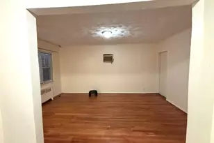 238-23 148th Dr, Rosedale, NY 11422 - Photo 11