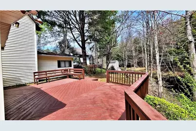 52 Medallion Road, Kiamesha Lake, NY 12751 - Photo 25