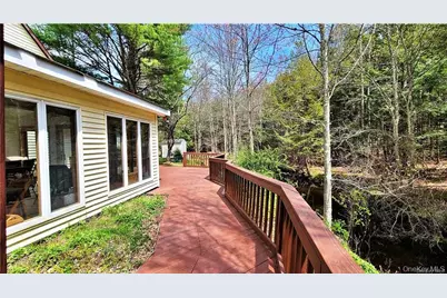 52 Medallion Road, Kiamesha Lake, NY 12751 - Photo 25
