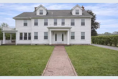 56 Nassau Boulevard, Garden City, NY 11530 - Photo 1