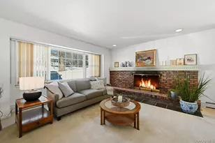 9 Carlisle Dr, Northport, NY 11768 - Photo 5