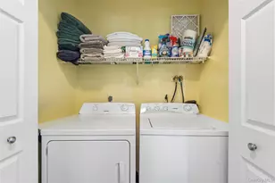 708 Chestnut Dr, Carmel, NY 10512 - Photo 13