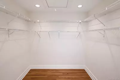 16 Clinton Avenue, Dobbs Ferry, NY 10522 - Photo 17