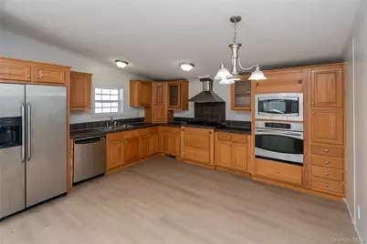 79 Stern Scenic Drive, Middletown, NY 10940 - Photo 5