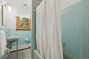 117 Crest Dr, Tarrytown, NY 10591 - Photo 27