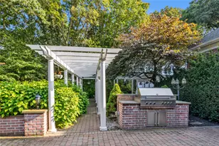 11 Danton Ln N, Lattingtown, NY 11560 - Photo 47