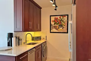 269-10 Grand Central Pkwy, Floral Park, NY 11005 - Photo 5