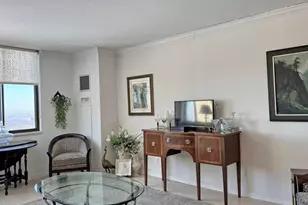 269-10 Grand Central Pkwy, Floral Park, NY 11005 - Photo 9