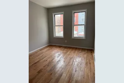 1335 Croes Avenue #2nd Floor, Bronx, NY 10472 - Photo 3