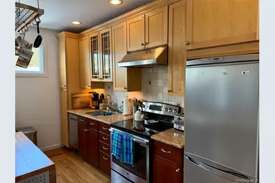 109 14th Avenue, Sea Cliff, NY 11579 - Photo 3