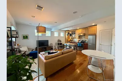 109 14th Avenue, Sea Cliff, NY 11579 - Photo 5