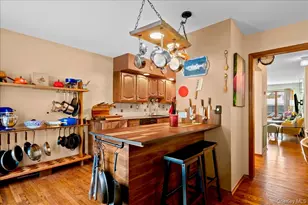 25 Village Gate Way, Nyack, NY 10960 - Photo 9