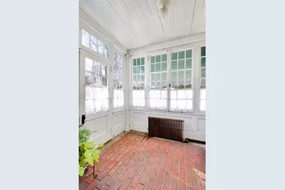 6 Emmet Place, Garden City, NY 11530 - Photo 7