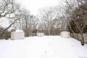 137 Riverside Ave, Mastic Beach, NY 11951 - Photo 25