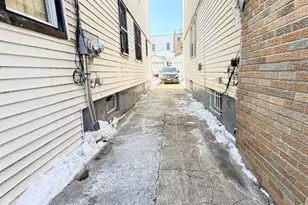 97-26 133rd St, Richmond Hill, NY 11419 - Photo 25