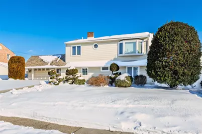 43 Wildflower Lane, Wantagh, NY 11793 - Photo 1