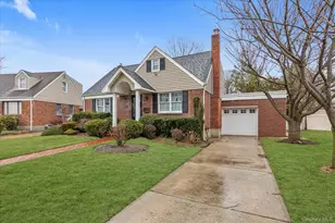 212 Wilton St, New Hyde Park, NY 11040 - Photo 21