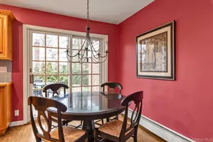 212 Wilton St, New Hyde Park, NY 11040 - Photo 5