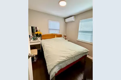 77 Lynton Road, Albertson, NY 11507 - Photo 9