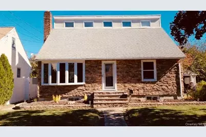 77 Lynton Road, Albertson, NY 11507 - Photo 1