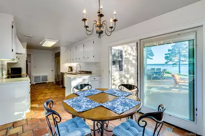 140 Old Winkle Point Road, Northport, NY 11768 - Photo 13