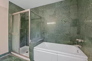 205 Fairfield Dr E, Holbrook, NY 11741 - Photo 27