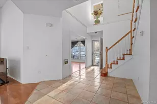 205 Fairfield Dr E, Holbrook, NY 11741 - Photo 21