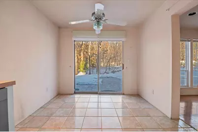 205 Fairfield Drive E, Holbrook, NY 11741 - Photo 17