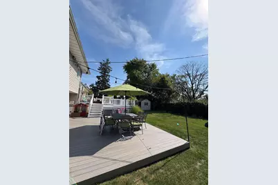 46 Lincoln Street, Farmingdale, NY 11735 - Photo 35