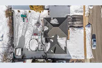 46 Lincoln Street, Farmingdale, NY 11735 - Photo 33