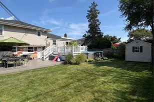 46 Lincoln St, Farmingdale, NY 11735 - Photo 37