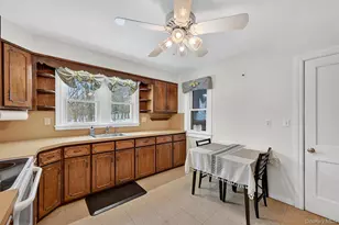 51 Lakeside Rd, Newburgh, NY 12550 - Photo 11