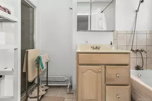 10 Holder Pl, Forest Hills, NY 11375 - Photo 13