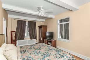 10 Holder Pl, Forest Hills, NY 11375 - Photo 11